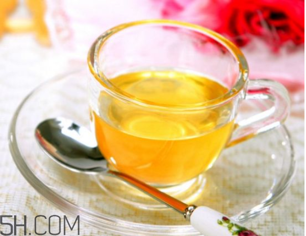 喝蜂蜜水能解酒嗎？蜂蜜吃多了會(huì)怎樣？