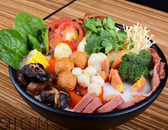 關(guān)東煮利潤(rùn)高嗎？關(guān)東煮和麻辣燙的區(qū)別