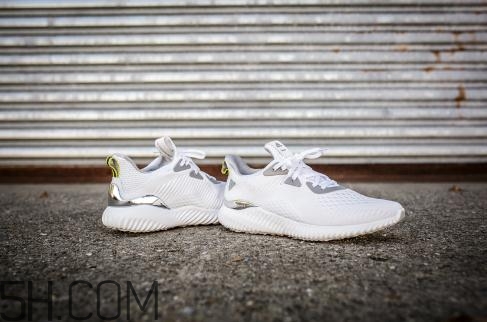 kolor與adidas alphabounce聯(lián)名系列多少錢_在哪買？
