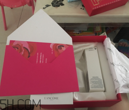 蘭蔻臻白清爽泡沫美容液多少錢？怎么樣？