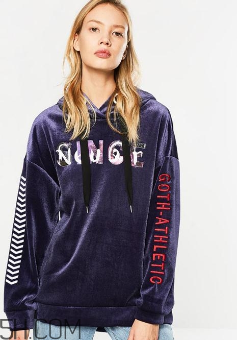 ca的衣服貴嗎？ca衣服什么價位？