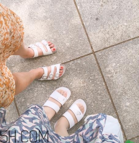 熱風(fēng)的鞋子保修嗎？熱風(fēng)的鞋可以退換嗎？