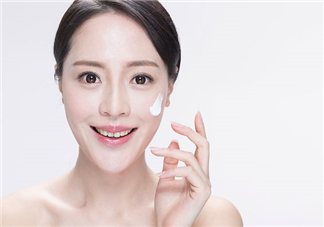 青春痘會(huì)傳染嗎？青春痘能根治嗎？