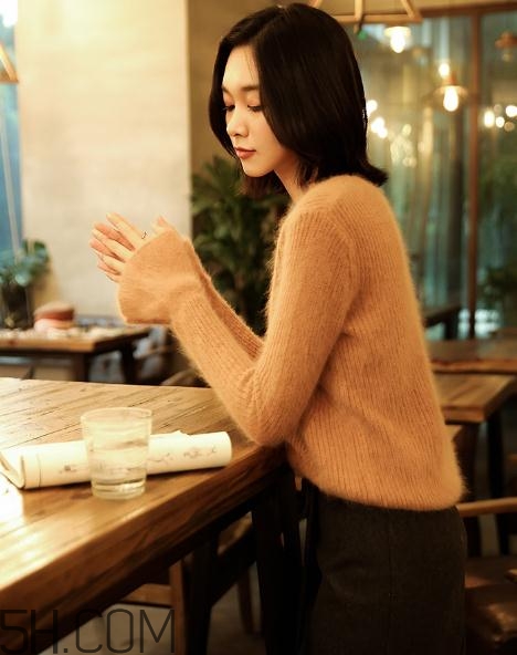 兔毛衣服縮水了怎么辦？兔毛衣服怎么在家清洗？