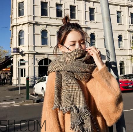 怎樣辨別貂絨毛衣真假？貂絨毛衣真假鑒別