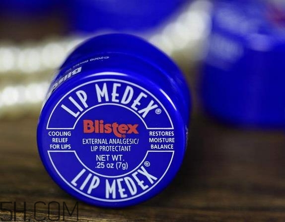 小藍(lán)罐唇膏正品多少錢？小藍(lán)罐唇膏怎么涂抹？