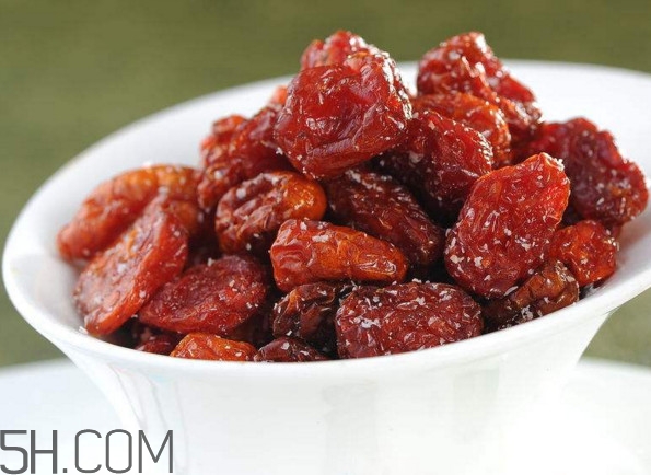 蜜棗和紅棗有什么區(qū)別？阿膠蜜棗的功效與作用