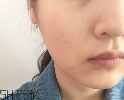 初之印修容氣墊CC霜怎么樣？多少錢？