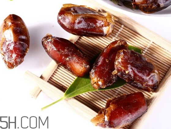 椰棗是哪里的特產(chǎn)？椰棗是棗嗎