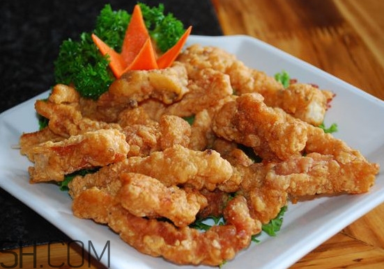 一斤肉做酥肉要放多少個(gè)雞蛋淀粉？酥肉的營(yíng)養(yǎng)價(jià)值