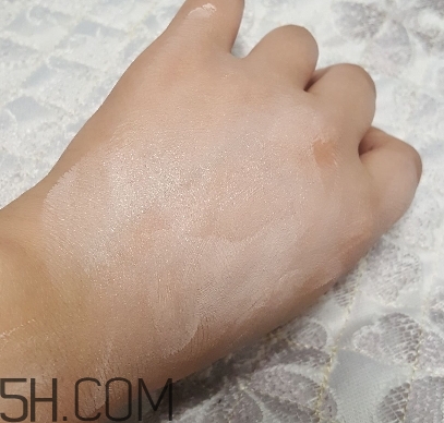 卡姿蘭和水密碼哪個(gè)好？卡姿蘭和水密碼對(duì)比