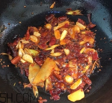 花蓋蟹和梭子蟹哪個(gè)好吃？花蓋蟹和梭子蟹區(qū)別