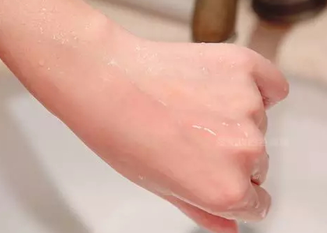泰國sa ad na潔面儀怎么用？泰國sa ad na潔面儀使用方法