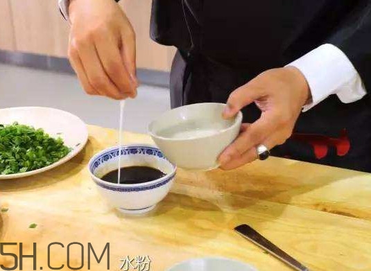水淀粉是什么東西？水淀粉和淀粉有什么區(qū)別
