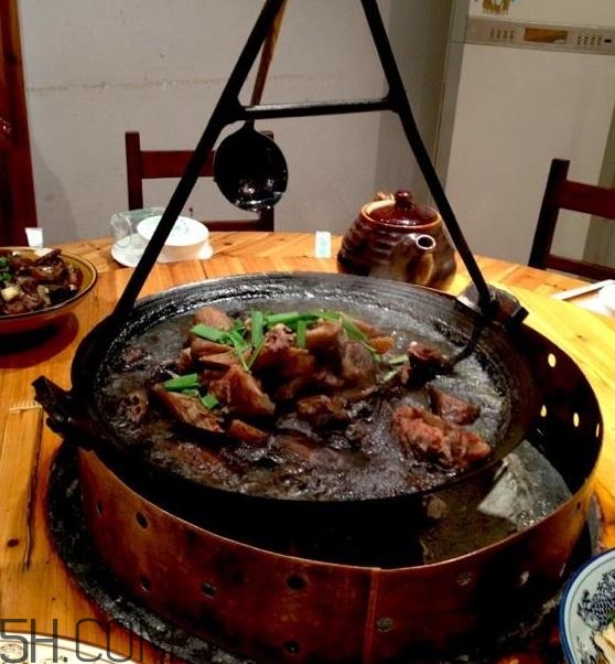 吊鍋是哪里的特色菜？吊鍋是什么菜系？