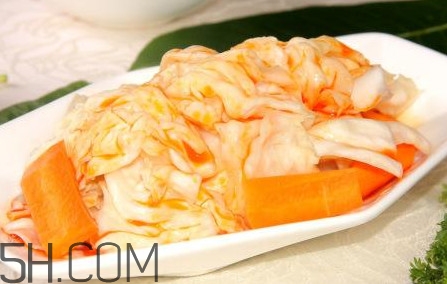 泡菜是酸性還是堿性？泡菜和酸菜有什么區(qū)別