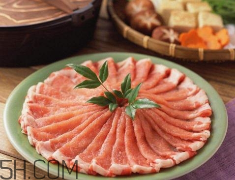 涮羊肉調(diào)料怎么調(diào)好吃？涮羊肉的麻醬怎么調(diào)？