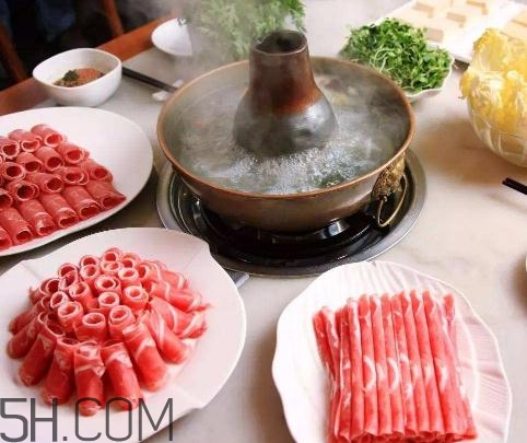 涮羊肉哪個部位最好吃？涮羊肉都有什么菜？