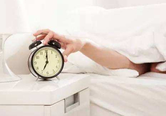 睡眠不足會有什么影響？長期睡眠不足是指多少時間以上
