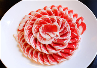 涮羊肉哪個(gè)部位最好吃？涮羊肉都有什么菜？