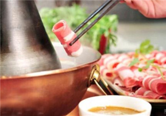 涮羊肉調(diào)料怎么調(diào)好吃？涮羊肉的麻醬怎么調(diào)？