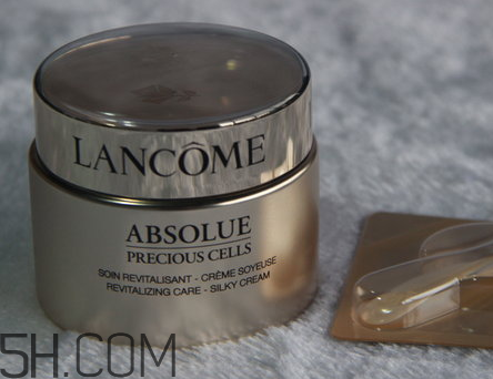 三大貴婦面霜比較_la prairie、Lamer和蘭蔻修復(fù)面霜比較