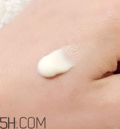 三大貴婦面霜比較_la prairie、Lamer和蘭蔻修復(fù)面霜比較