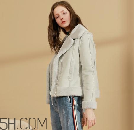 皮毛一體掉毛怎么辦？皮毛一體的衣服怎么清洗？