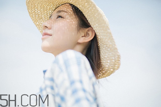 洗發(fā)水過敏的癥狀是什么？頭發(fā)毛躁怎么變得柔順光滑？