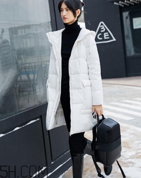 白色羽絨服可以漂白嗎？白色羽絨服可以用84嗎？