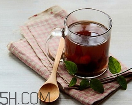 桂圓紅棗茶能豐胸嗎？桂圓紅棗茶上火嗎