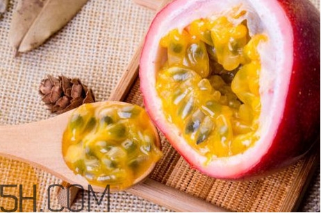 百香果能和柿子一起吃嗎？百香果不能和什么一起吃
