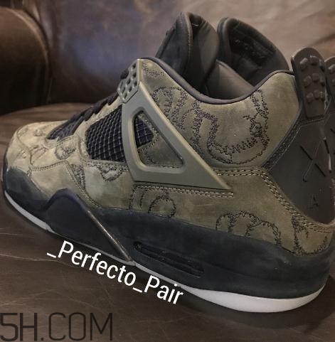 kaws與air jordan 4聯(lián)名橄欖綠版本實(shí)物什么樣？