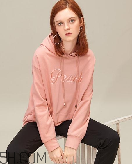 闊色衣服質量好嗎？闊色有實體店嗎？