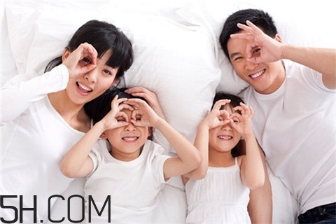 脂肪肝應(yīng)該少吃什么？脂肪肝應(yīng)該掛什么科？