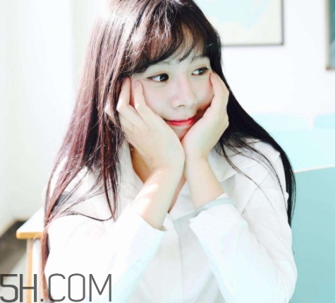btw什么意思？女生說btw是什么意思？