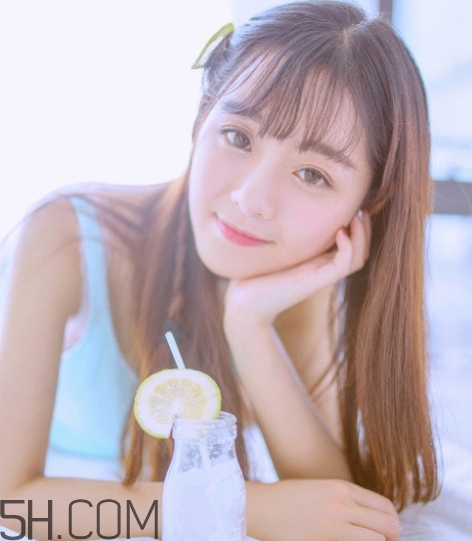 女生說自己胖怎么回答？女生說自己胖怎么回復？