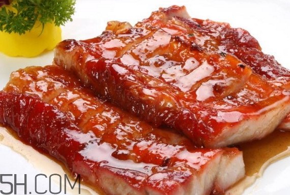 叉燒肉是烤的嗎？叉燒肉是肥肉嗎