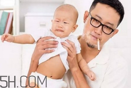 直接吸煙與二手煙有什么區(qū)別？為什么二手煙比一手煙危害大