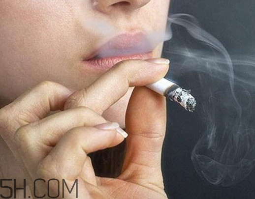 經(jīng)常吸二手煙吃什么好？怎樣減少二手煙的吸入