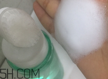 透真和自然堂哪個(gè)好？透真和自然堂比怎么樣？