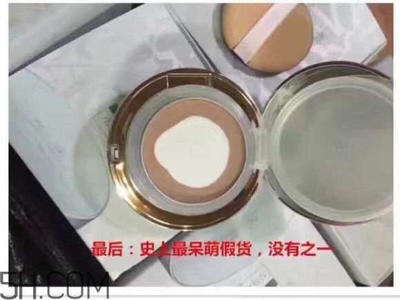 age20s氣墊好用嗎？age20愛(ài)敬水粉霜真假辨別對(duì)比圖