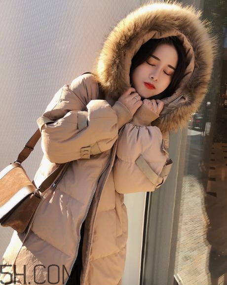 羽絨服毛領(lǐng)怎么清洗？羽絨服毛領(lǐng)怎么變蓬松？