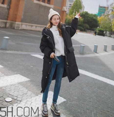 羽絨服越輕越好嗎？羽絨服越厚越好嗎？