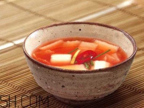 泡菜水多久換一次？泡菜水粘稠拉絲正常嗎