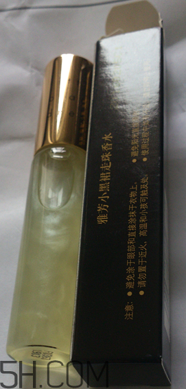 雅芳小黑裙走珠香水怎么樣？雅芳小黑裙走珠香水好聞嗎？