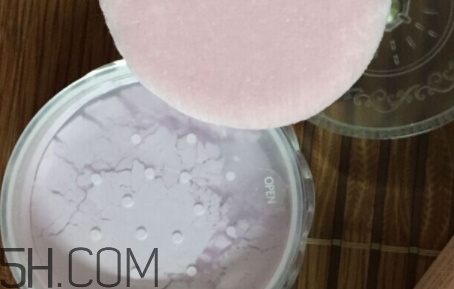 巧迪尚惠蜜粉好用嗎？巧迪尚惠散粉色號(hào)試色