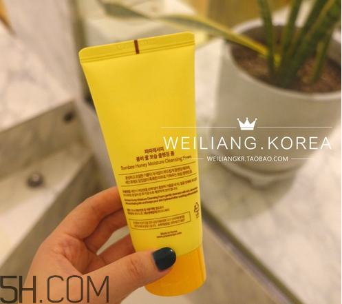 為什么洗臉要用洗面奶？洗面奶的基本使用方法