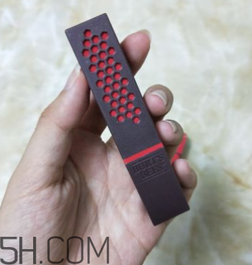 小蜜蜂口紅孕婦能用嗎？小蜜蜂口紅怎么樣？