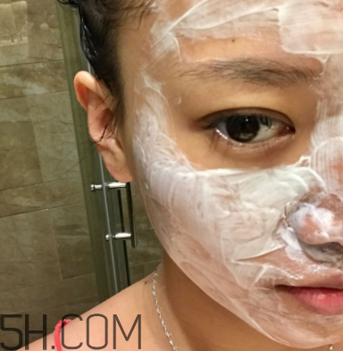 小蜜蜂水洗面膜敷多長(zhǎng)時(shí)間？小蜜蜂水洗面膜用法